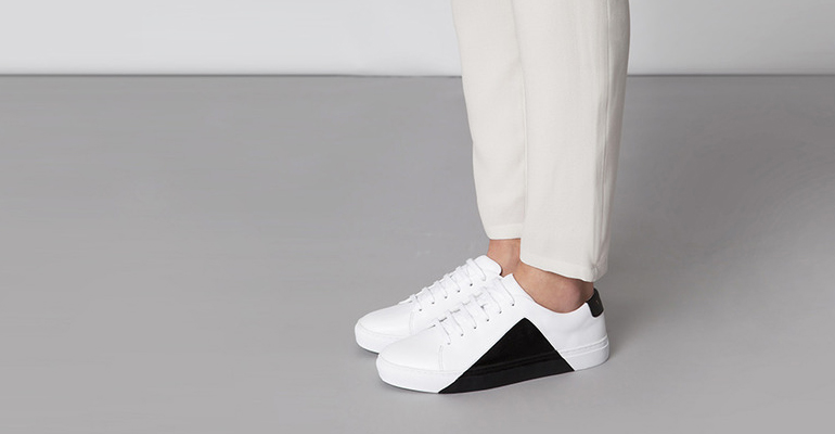 Black & White Shoe Image 2